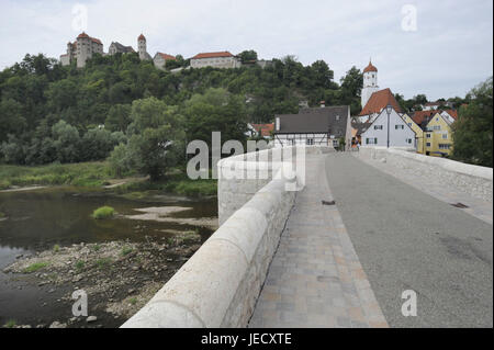 Deutschland, Bayern, Schwaben, Schloss Stadtbild, Schloss Burg Har, Har, Wörnitzbrücke, Stockfoto