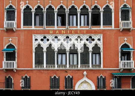 Fassade des 5-Sterne-Hotels von Danieli in Venedig, Italien Stockfoto