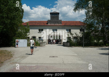 03.06.2017, Dachau, Bayern, Deutschland, Europa - das Tor zum ehemaligen KZ Dachau. Stockfoto