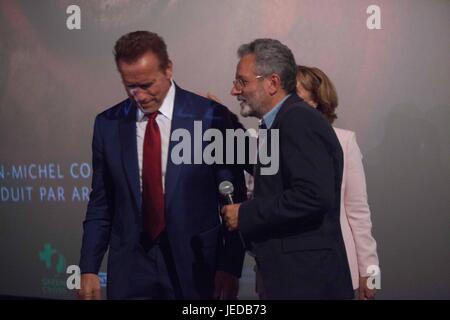 Paris, Frankreich. 23. Juni 2017. Arnold Schwarzenegger und Laurent Fabius, präsentiert den Dokumentarfilm "Wunder des Meeres", produziert von Arnold Schwarzenegger und Francois Montello, Regie: Jean-Michel Cousteau und Jean-Jacques Montello, mit Unterstützung der R20, Di Caprio Fondation und Green Cross, Paris, Frankreich-Credit: Ania Freindorf/Alamy Live News Stockfoto