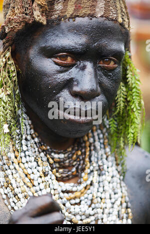 Papua Neu Guinea, Mitglied der Huli Sorte, Porträt, Stockfoto