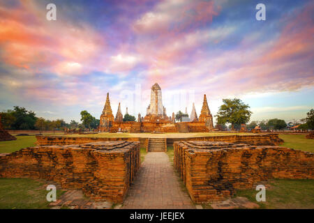 Wat Chaiwatthanaram Tempel in Ayutthaya Historical Park, ein UNESCO-Weltkulturerbe Stockfoto