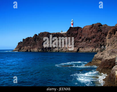 Leuchtturm am Punta de Teno, Insel Teneriffa, Kanarische Inseln, Spanien. Stockfoto
