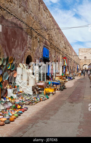 Souks in der alten Medina, Essaouira Stockfoto