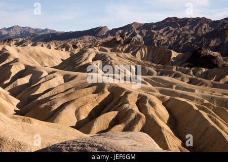 Alabama Hills sind eine Bergregion im Osten Kaliforniens und sind ein Teil der Sierra Nevada, Die Alabama Hills Sind Eine Gebirgsregion Im Osten Stockfoto