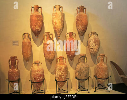 Römische Amphoren Wein Krüge, Archäologisches Museum, Rabat Victoria, Gozo, Malta Stockfoto