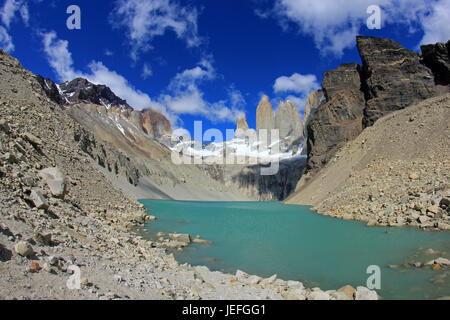 Die drei Türme im Torres del Paine Nationalpark, Patagonien, Chile, Blick vom Mirador de Las Torres Stockfoto