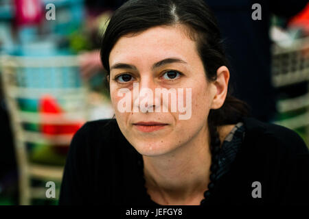 Samanta Schweblin, argentinischer Schriftsteller und Redakteur bei der 2017 Hay Festival of Literature and the Arts Hay on Wye, Wales UK Stockfoto