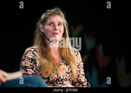 Amanda Owen, Hügel Landwirt und Autor von "Ein Jahr im Leben von einem Yorkshire Schäferin", erscheinen auf der 2017 Hay Festival of Literature and the Arts Hay on Wye, Wales UK Stockfoto