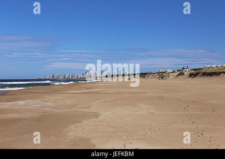 Strand vor Punta del Este, Uruguay April 2017 Stockfoto