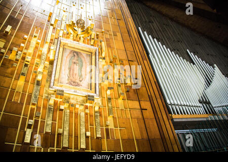 Unsere Liebe Frau von Guadalupe, Basilica de Guadalupe, Mexiko-Stadt, Mexiko Stockfoto