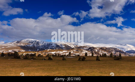 Castlerigg Stone Circle.  Ein Winter-Szene am Castlerigg Stone Circle befindet sich in der Nähe von Keswick, Cumbria, im englischen Lake District National Park. Stockfoto