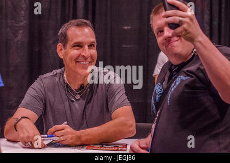 Las Vegas, USA. Juni 2017. Todd McFarlane interagiert Fans 24. Juni 2017 Amazing Las Vegas Comic Con Las Vegas Convention Center Las Vegas,NV. Stockfoto