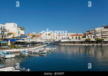 Hafen, See Überlieferung in Agios Nikolaos, Kreta, Griechenland Stockfoto