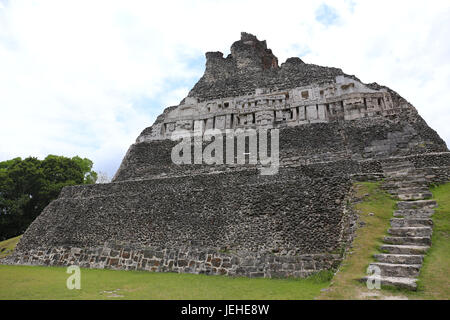 Maya-Ruine - Xunantunich in Belize Stockfoto