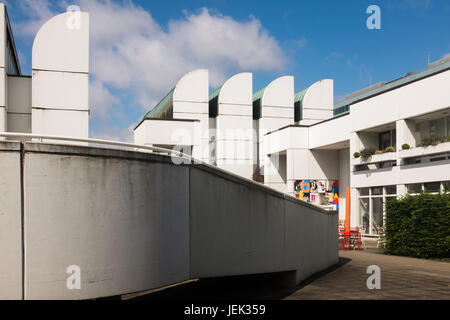 BERLIN, 16. Juni: das Bauhaus-Archiv (Deutsch: Bauhaus-Archiv) Museum für Gestaltung, am 16. Juni 2017 in Berlin. Es zeigt Kunstwerke, Gegenstände, Dokument Stockfoto