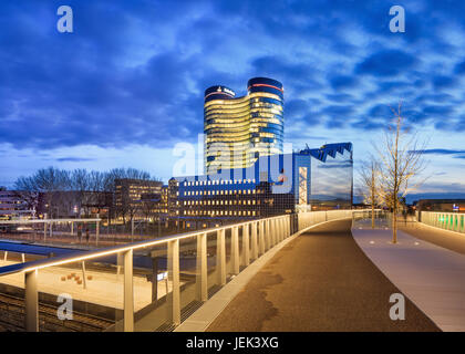 UTRECHT - März 2, 2017. Blick auf die Rabobank Hauptquartier. Es ist eine Niederländische multinationale Bank- und Finanzdienstleistungen Unternehmens. Stockfoto