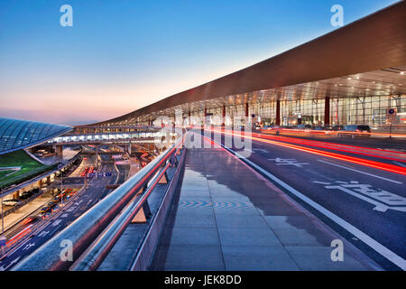 BEIJING-JULI 5. Beijing Capital International Airport. Ab 2012, der zweitgrößte Flughafen der Welt in Bezug auf Durchsatz Passagier hinter Har Stockfoto