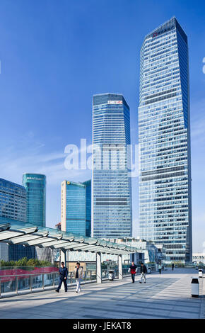 Wolkenkratzer in Lujiazui, nationalen Development Zone von der Regierung ernannt. 2005, Staatliche Rat bekräftigte Lujiazui Finanz- und Handelszone. Stockfoto
