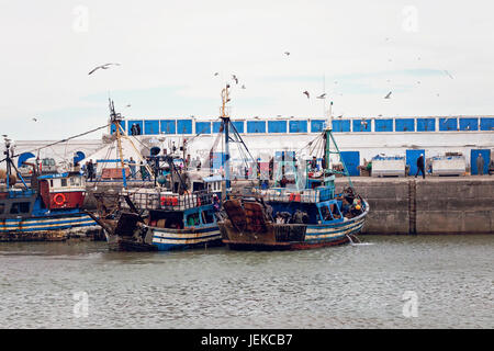 Trawler, Fischereihafen in Essaouira, Marokko Stockfoto