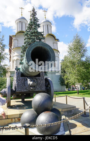 Die Zarenkanone in Domplatz, Kreml, Moskau Stockfoto