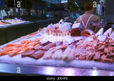 Frischer Fisch Stall im Mercado Central in Valencia Stockfoto