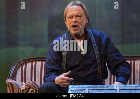 Alles für das Theater spielen "Große Freiheit Nr. 7" im St. Pauli Theater mit: Volker Lechtenbrink wo: Hamburg, Deutschland bei: 26. Mai 2017 Stockfoto