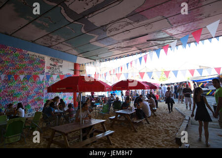 Acklam Dorf, im Herzen der Portobello Road, Notting Hill, West London, England, Vereinigtes Königreich Stockfoto