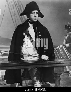 Alec Guinness am Set des britischen Films, "HMS Defiant", Columbia Pictures, 1962 Stockfoto