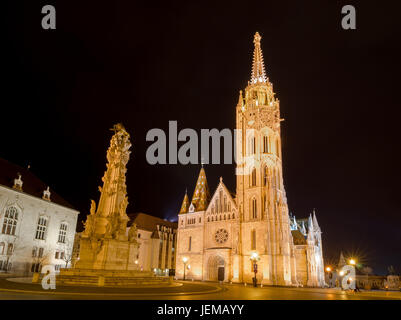 Budapest, Ungarn - 20. Februar 2016: St. Matthias-Kirche in Budapest. Eines der wichtigsten Tempel in Ungarn. Stockfoto