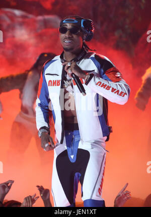 LOS ANGELES, CA - 25 Juni: Migos bei BET Awards 17 Show in der Microsoft-Theater in Los Angeles, Kalifornien am 25. Juni 2017. Bildnachweis: Faye lernen/MediaPunch Stockfoto