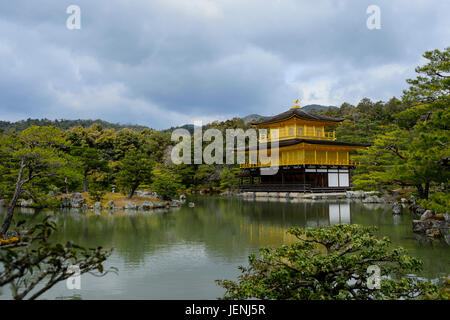 Goldener Pavillon in Kyoto Stockfoto