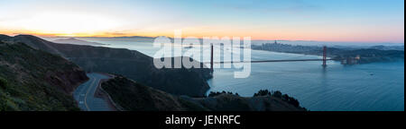Am frühen Morgen Blick auf die Innenstadt von San Francisco Stockfoto