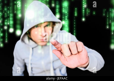Zusammengesetztes Bild des Menschen in Kapuze Jacke Stockfoto