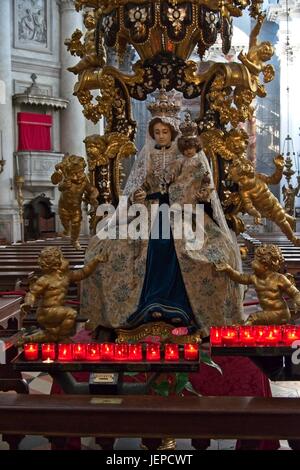 Die Santa Maria del Rosario Kirchenraum Venedig Veneto Italien Stockfoto