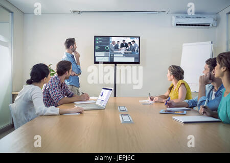Zusammengesetztes Bild des Business-Schnittstelle Stockfoto