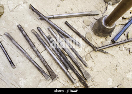 Alte Werkzeuge für Steinschnitt handgefertigt, Detail eines manuellen Craft Stockfoto