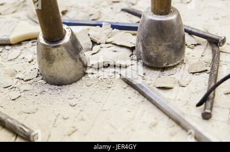 Alte Werkzeuge für Steinschnitt handgefertigt, Detail eines manuellen Craft Stockfoto