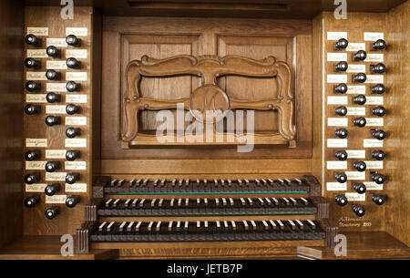 Orgel, Kirchenmusik, Musik, instrument, Musikinstrument, Tasteninstrument, Kirchenorgel, Tastatur, Detail, Heilige, Regierwerk, Reihen von Schlüsseln, Tastaturen, Spieltisch, Register, Manubrien, Knäufe, Knöpfe, niemand, innen, Stockfoto