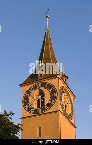 Zürich, ist die St. Peterskirche dessen Turm Zifferblatt mit 8,70 m die größte Europa., Zürich - Die St. Peterskirche, Jugendbuchautorin Turmzifferblatt Mit 8,70 m Stockfoto