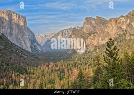 Tunnel View im Yosemite National Park Stockfoto