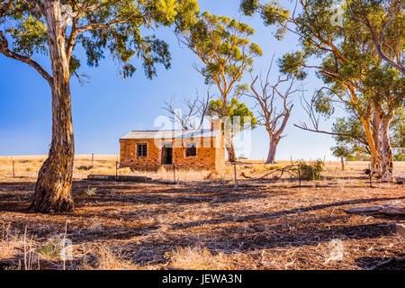 Frühe Siedler-Haus auf dem Weg zum Clare Valley in South Australia Stockfoto