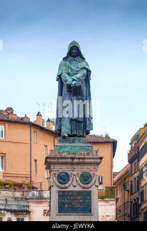 Bronzestatue von Giordano Bruno in Rom Stockfoto