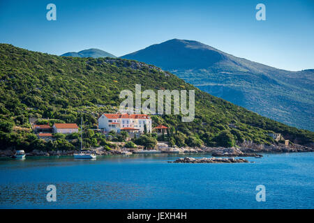 Die atemberaubende Küste von Suđurađ auf der Insel Šipan, Kroatien Stockfoto