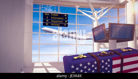 Zusammengesetztes Bild der Usa-Flagge-Koffer Stockfoto