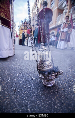 Räuchergefäß aus Silber oder Alpaka zu räuchern in der Karwoche, Spanien Stockfoto