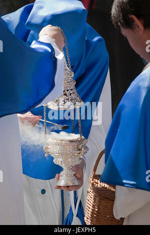 Räuchergefäß aus Silber oder Alpaka zu räuchern in der Karwoche, Spanien Stockfoto