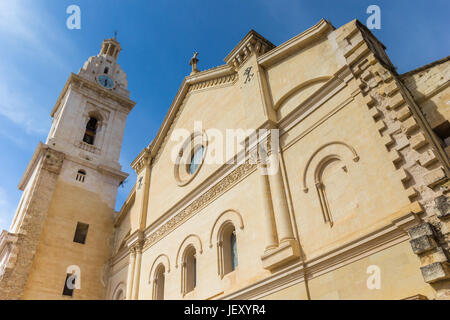 Fassade der Basilica de Santa Maria im historischen Xativa, Spanien Stockfoto