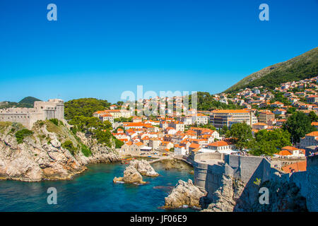 Fort Lovrijenac oder St. Lawrence Fortress, oft auch "Dubrovnik's Gibraltar" genannt, ist eine Festung außerhalb der westlichen Mauer der Stadt Dubrovnik. Stockfoto