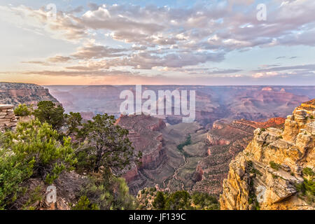 Grand Canyon National Park bei Sonnenuntergang Stockfoto